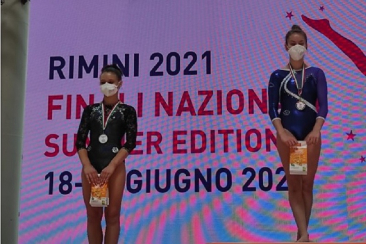 Dodici medaglie per le ginnaste liguri a Rimini