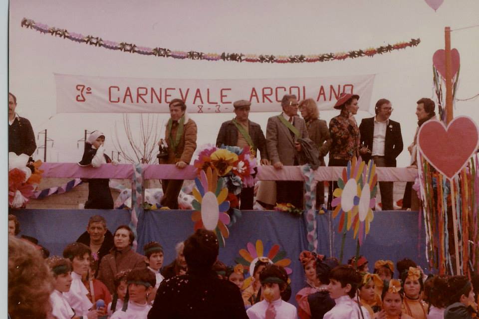 una foto del carnevale degli anni 80