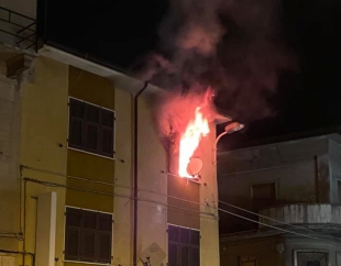 Incendio in un appartamento di Sarzana