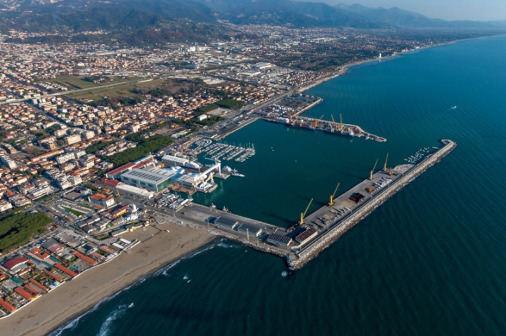 60 milioni di euro per la transizione ecologica dei porti della Spezia e Carrara