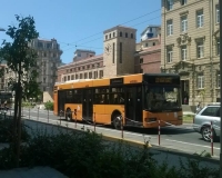 Chiusa via del Camposanto, i bus cambiano strada