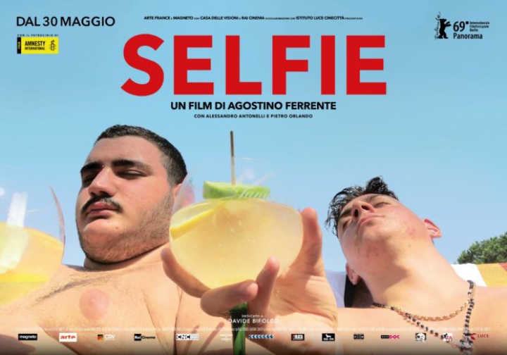 Selfie su Miocinema gratis on demand al Nuovo