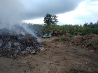 Incendio e smaltimento di rifiuti speciali illecitamente depositati, sequestrata un&#039;area a Sarzana