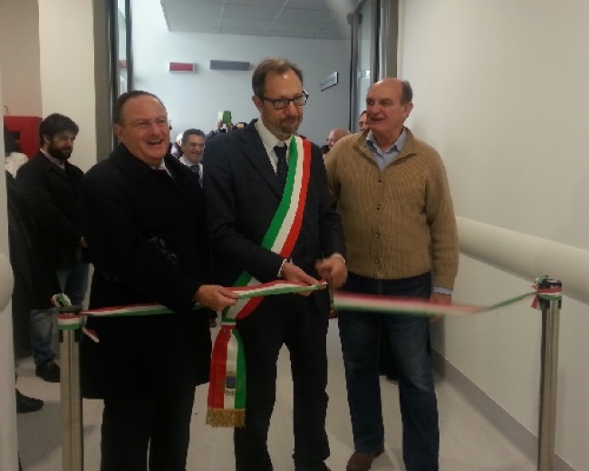 Inaugurato il nuovo Centro di Radioterapia, dedicato all&#039;Ingegner Alfredo Perioli