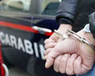 Maltrattamenti in famiglia: arrestato 46enne a Riccò del Golfo