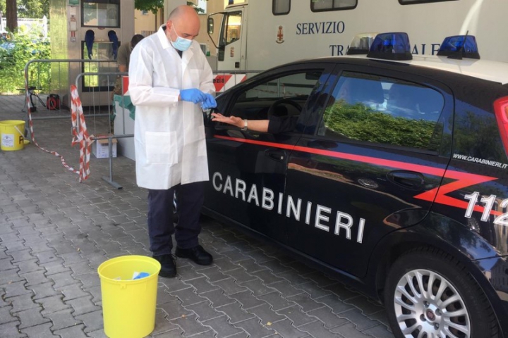 I Carabinieri si sottopongono al test seriologico