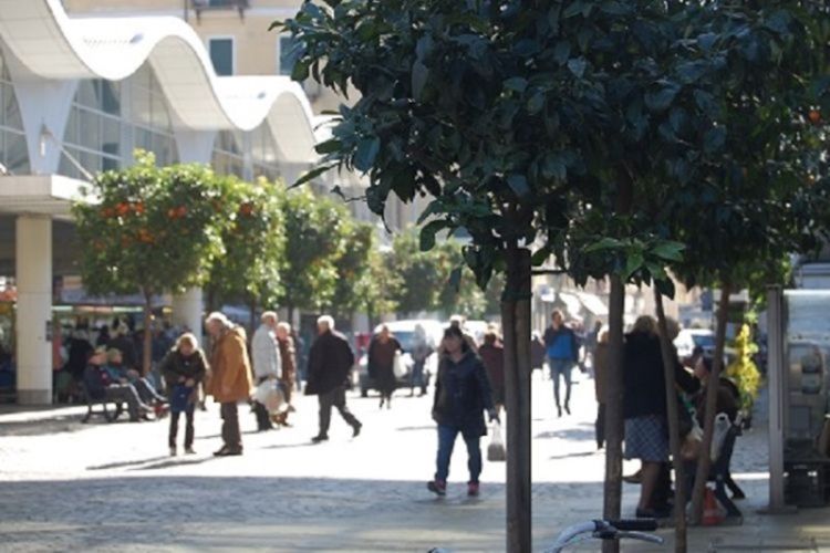 Piazza del Mercato, AMA chiede di rateizzare gli oneri per il suolo pubblico