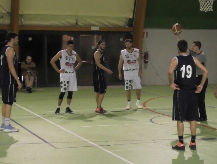 Basket, seconda vittoria consecutiva per il Sarzana
