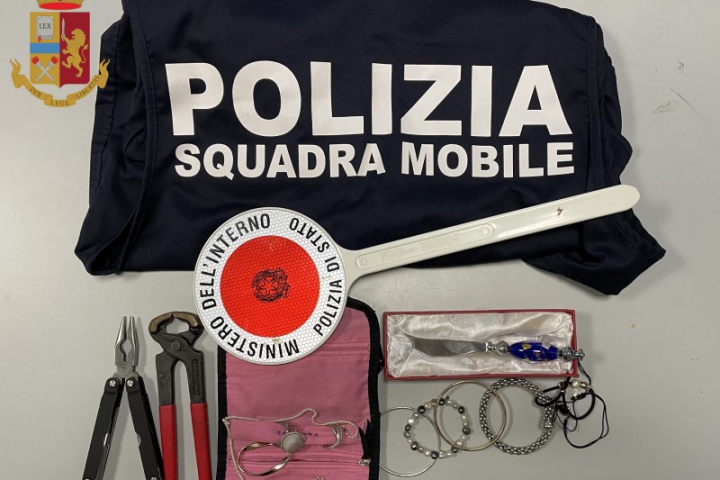 La Spezia: arrestato ladro seriale dalla Polizia di Stato