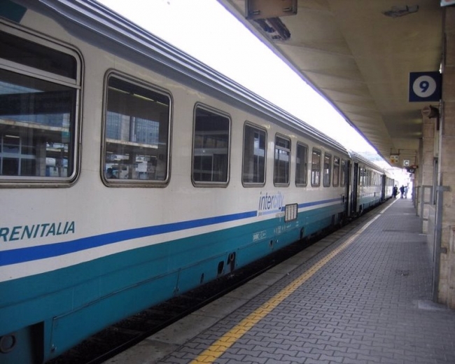 Rinnovo Contratto Servizio Trenitalia, Melis (M5S): “La giunta non dimentichi i pendolari”