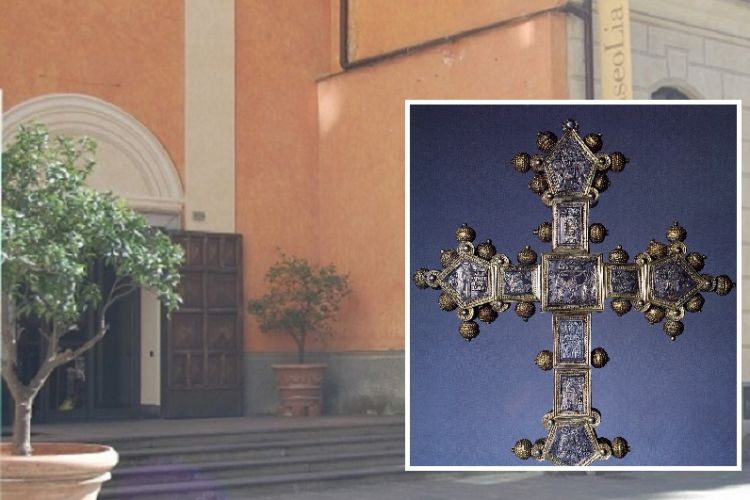 Dalla Spezia a Zara: donata alla Croazia la Croce argentea della prima metà del XIV secolo