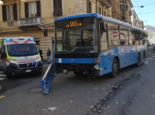 La Spezia, incidente in Via Gramsci