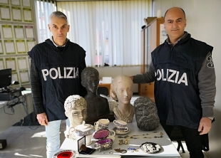 La Polizia recupera le opere d&#039;arte rubate da un appartamento