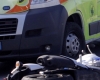Si ribalta con lo scooter sul raccordo autostradale, 65enne all&#039;ospedale