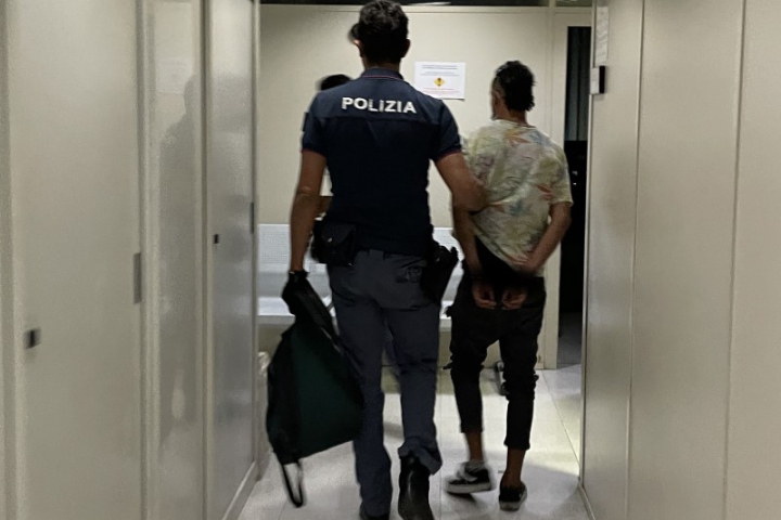 Tentata violenza sessuale alla stazione centrale della Spezia: arrestato un 28enne