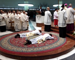 Le nuove ordinazioni sacerdotali (foto)