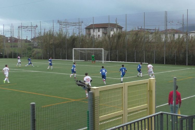 Calcio, un gol precoce condanna il Lerici alla Pieve