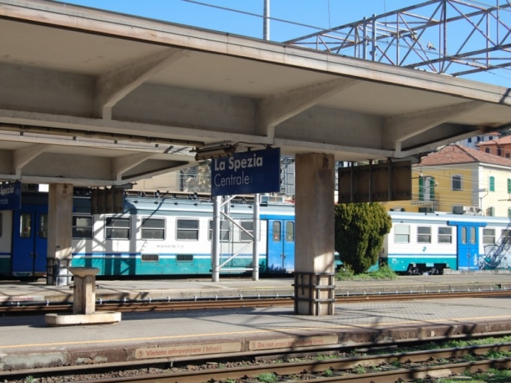 Disagi ferroviari sulla linea Spezia-Genova, Paita interroga il ministro