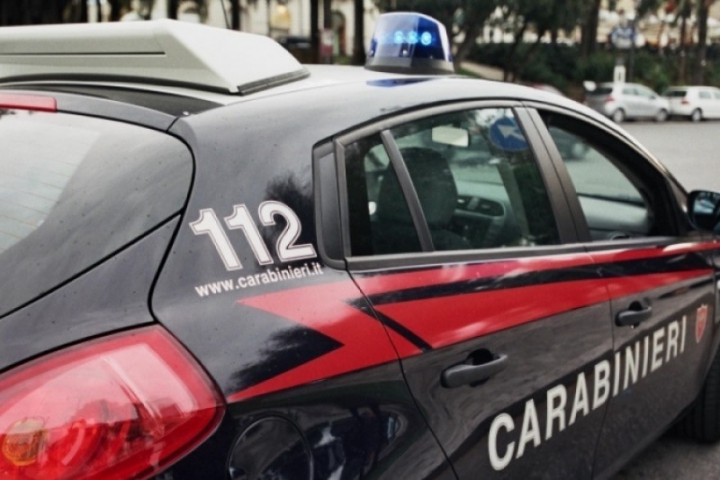 Rissa tra ubriachi in via Chiodo, tre giovani fermati dai Carabinieri