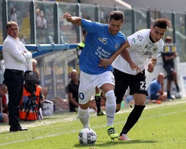 Non basta Granoche, Spezia battuto a Novara 2-1