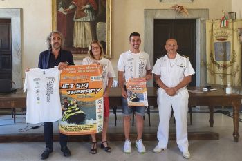 Jet Ski Therapy a Marinella il 9 ed il 10 luglio con il campione del mondo Fabio Incorvaia