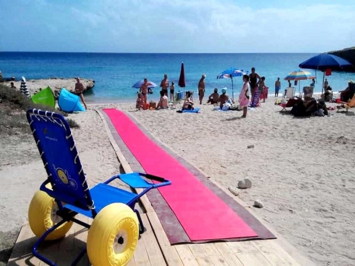 Spiagge attrezzate per i disabili in Liguria: dove andare e cosa troverete