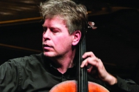Luca Franzetti - violoncello