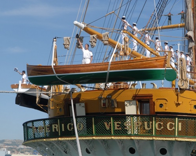 La Vespucci torna in Liguria, per la Giornata della Marina Militare sarà a Genova