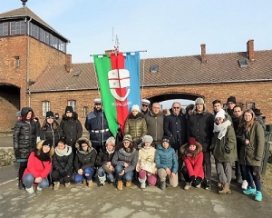 Una delegazione del Consiglio regionale e di studenti in visita ai campi di sterminio (foto)