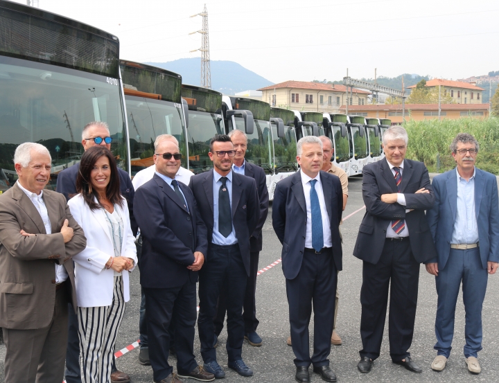 Ecco i 13 nuovi autobus di ATC: “Entro l’estate del 2020 50 nuovi mezzi”