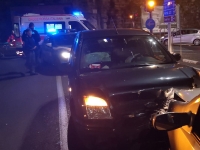 Guidava in stato di ebrezza: incidente nella notte tra via Fiume e viale Aldo Ferrari