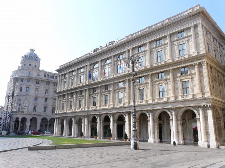 Il palazzo della Regione a Genova