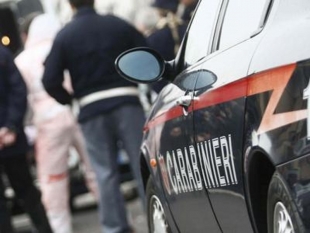 Omicidio in via dei Molini, i carabinieri avvertiti da un conoscente del ragazzo: &quot;C&#039;è qualcosa di sospetto...&quot;
