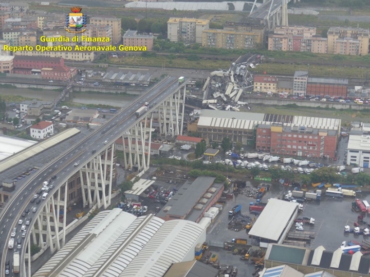 Tragedia di Genova, il bilancio sale a 39 vittime. Il 18 agosto lutto nazionale
