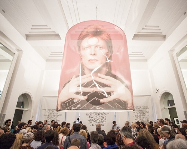“David Bowie &amp; Masayoshi Sukita: Heroes”, ultimo fine settimana per visitare la mostra nei locali di Fondazione Carispezia