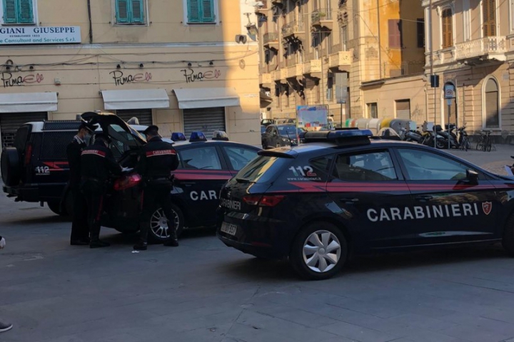 I Carabinieri in piazza Garibaldi alla Spezia