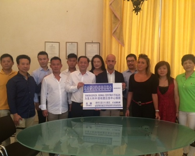 Anche la comunità cinese di Sarzana vicina alle popolazioni terremotate, donati quasi 5mila euro