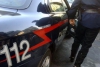Due 18enni danneggiano un veicolo e minacciano il proprietario, denunciati dai Carabinieri